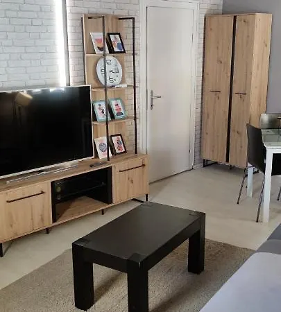 Inbox Apartment